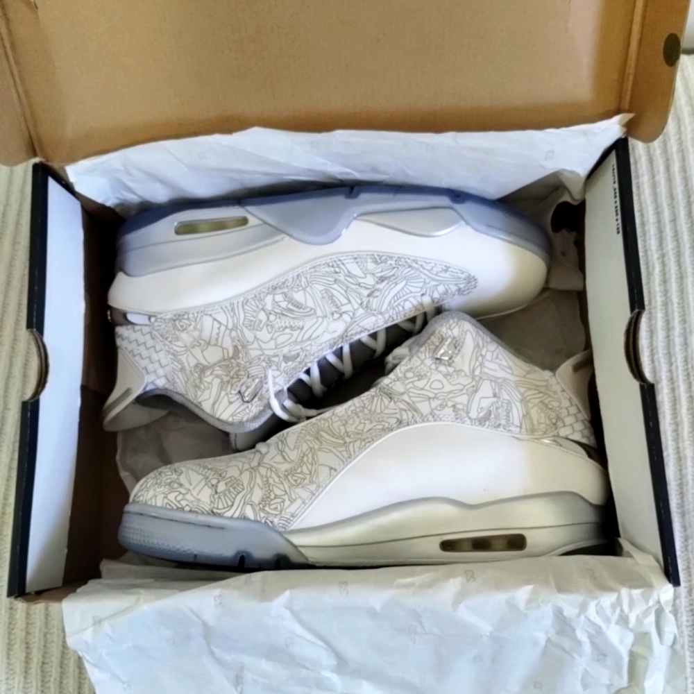 Jordan Dub Zero Lasers size 10 Mens